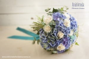 ramo de novia azul