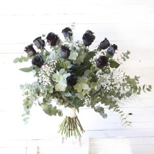 ramo de rosas negras